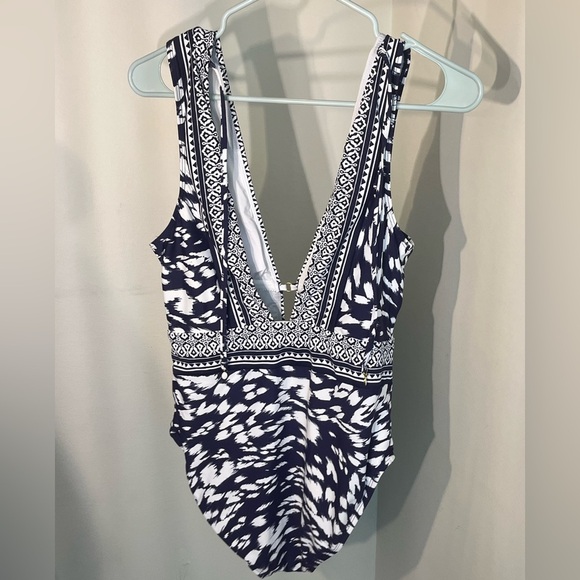 La Blanca Changing Tides Plunge One Piece Swimsuit in Indigo Blue Size 10 - Picture 4 of 4